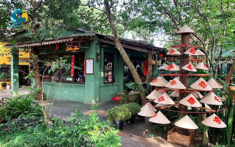 Cafes spill their aroma into the streets