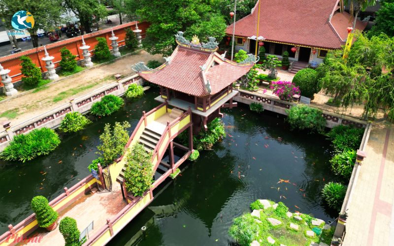 One Pillar Pagoda