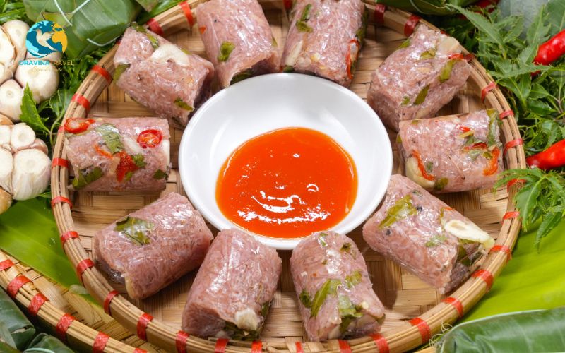 Nem Chua Thanh Hoa (fermented pork rolls)