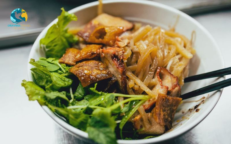 Cao Lau