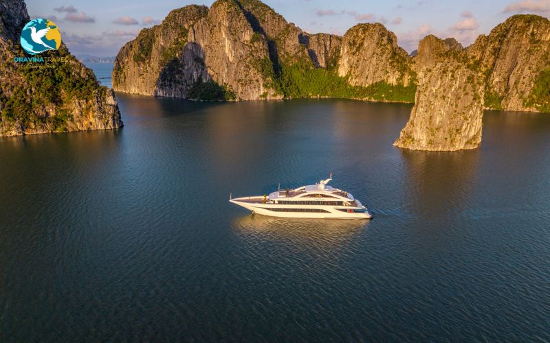 The best time to enjoy a luxury Halong Bay cruise is from October to April
