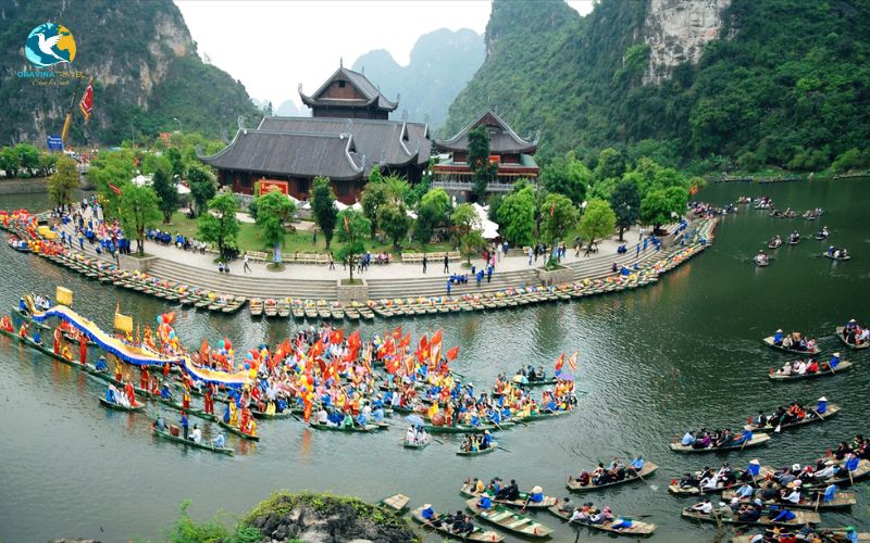 Festival in Ninh Binh