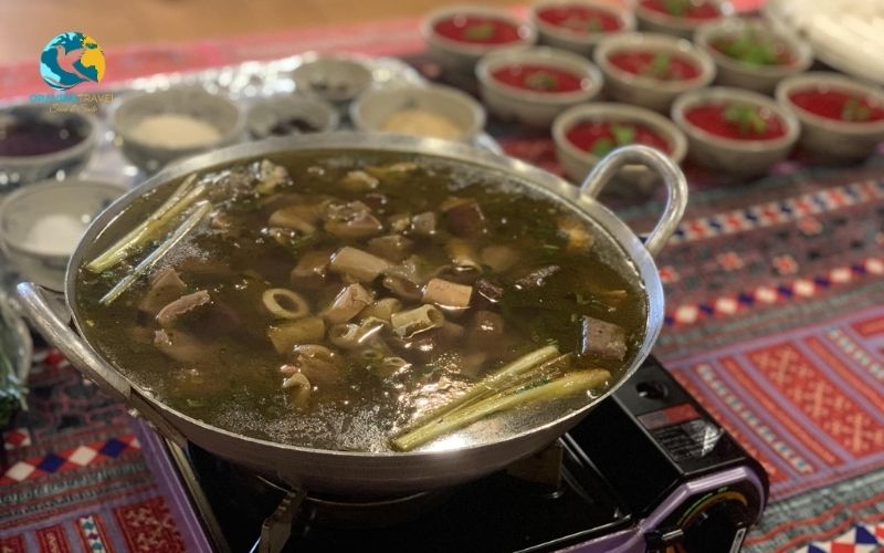 Thắng cố (a traditional Hmong stew)