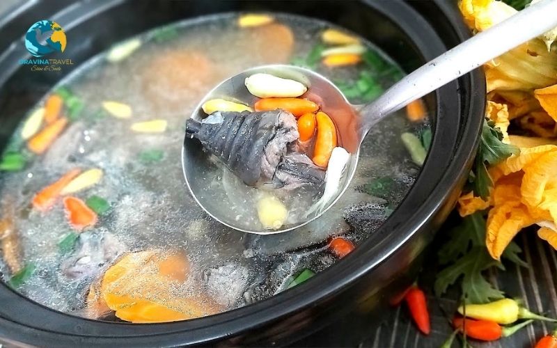 Black chicken hotpot