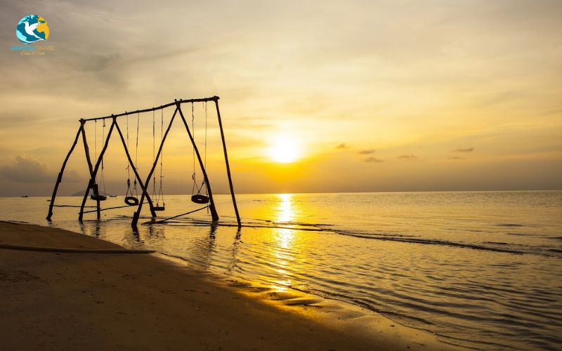 Visitors can recover by the beach