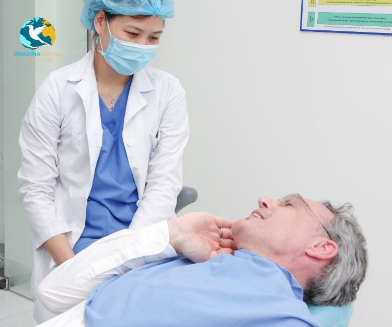 Patient receiving dental treatment assistance